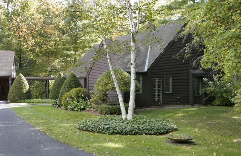 Senior Living - Cottage Exterior